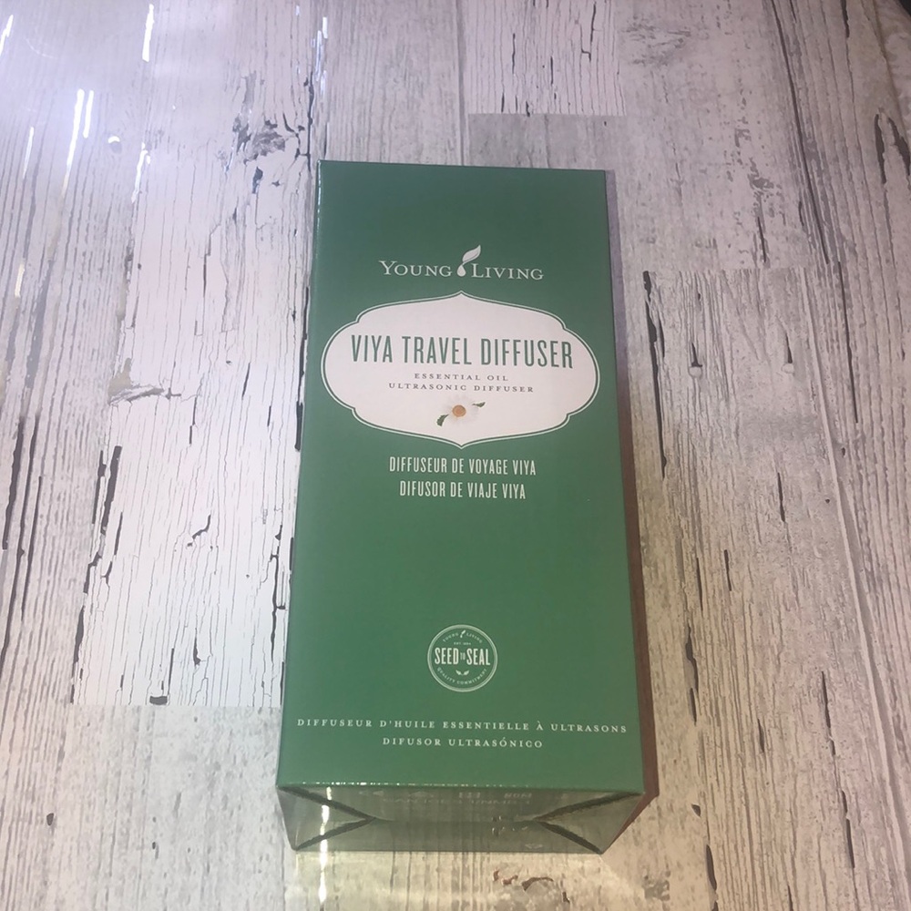 Young Living Viya Travel Diffuser Essential Oil Ultrasonic Diffuser